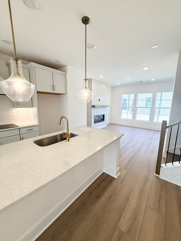 505 City Scape, Nashville, TN 37218