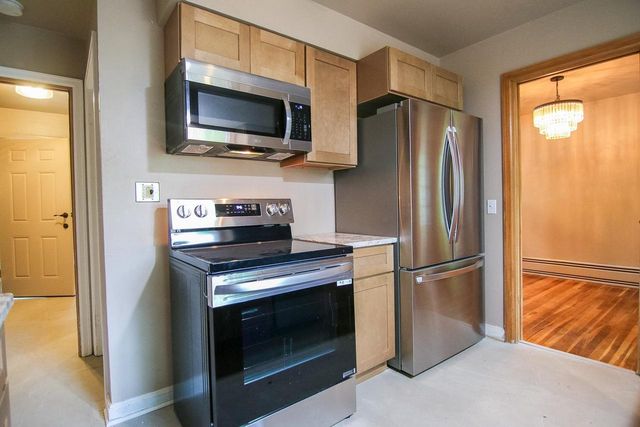 1305 E Johnson Street, Madison, WI 53703