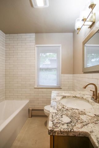1305 E Johnson Street, Madison, WI 53703