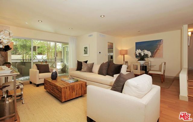 11657 Chenault Street 104 -105, Los Angeles, CA 90049
