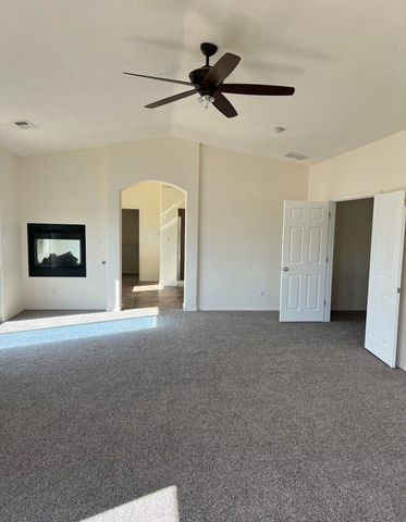 1859 Bold Ruler Road SE, Albuquerque, NM 87123