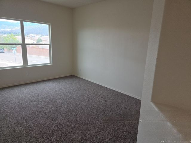 1859 Bold Ruler Road SE, Albuquerque, NM 87123