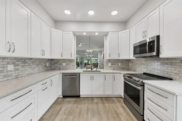 3424 HADFIELD GREENE 17, Sarasota, FL 34235