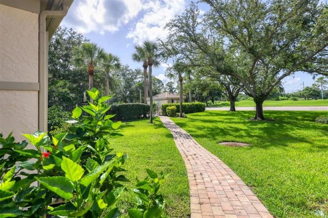 3424 HADFIELD GREENE 17, Sarasota, FL 34235