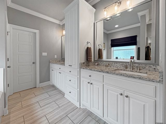 7236 Effie Dr, Denham Springs, LA 70706
