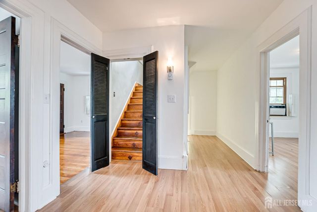 477 Irvington Avenue, Elizabeth, NJ 07208