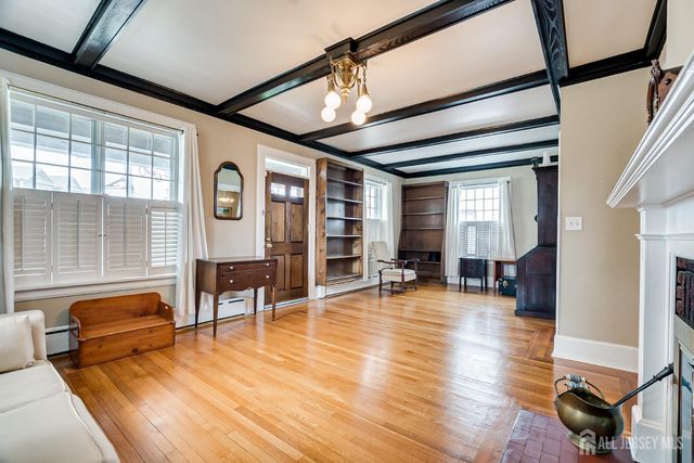 477 Irvington Avenue, Elizabeth, NJ 07208