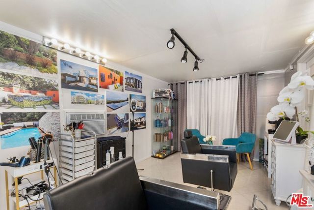 1706 AMHERST Avenue, Los Angeles, CA 90025