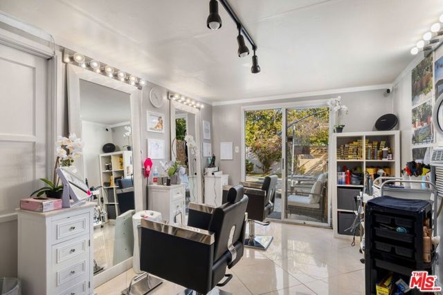 1706 AMHERST Avenue, Los Angeles, CA 90025