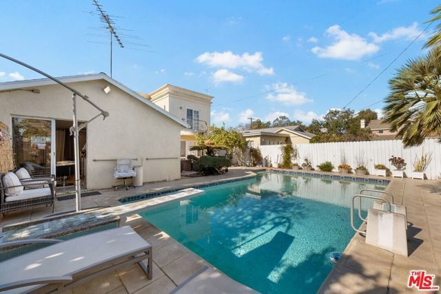 1706 AMHERST Avenue, Los Angeles, CA 90025