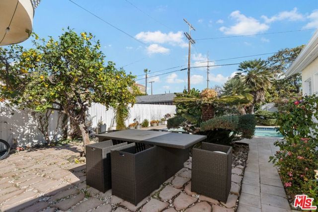 1706 AMHERST Avenue, Los Angeles, CA 90025