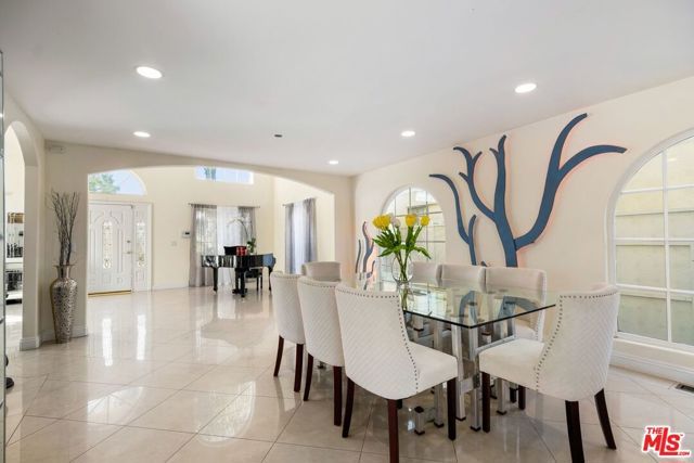 1706 AMHERST Avenue, Los Angeles, CA 90025