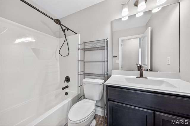 105 Austin Oaks Drive, Moscow Mills, MO 63362