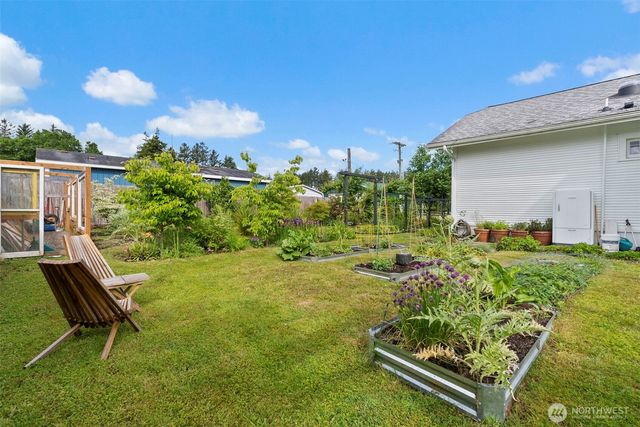 12 Main Street E, South Bend, WA 98586