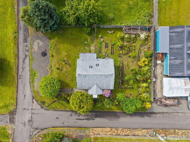 12 Main Street E, South Bend, WA 98586