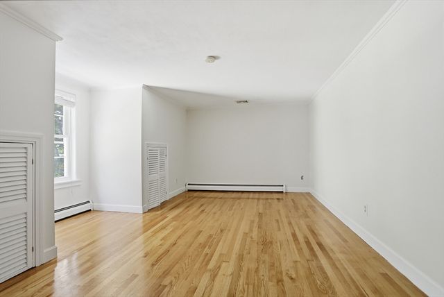 89 Main St, Westford, MA 01886