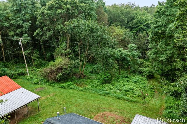 13790 Hutchinson Road, Dowling, MI 49050