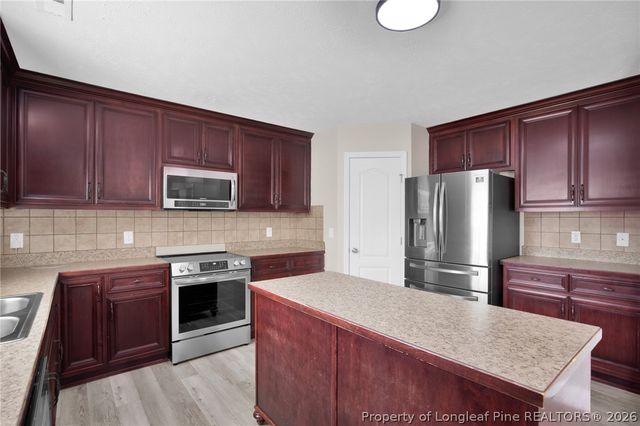 2432 Crosshill Street, Eastover, NC 28312