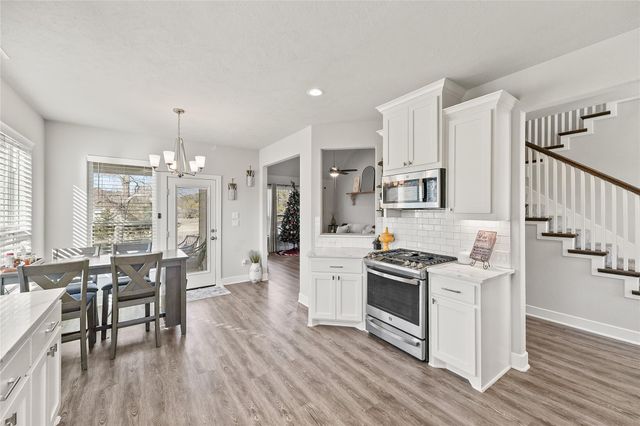 1700 Twin Oaks Circle, Brenham, TX 77833