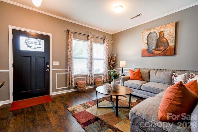 3219 Pikes Peak Drive, Gastonia, NC 28052