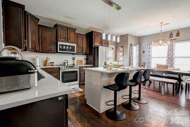 3219 Pikes Peak Drive, Gastonia, NC 28052