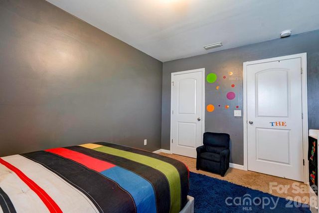 3219 Pikes Peak Drive, Gastonia, NC 28052