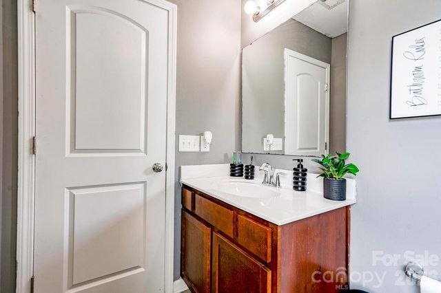 3219 Pikes Peak Drive, Gastonia, NC 28052