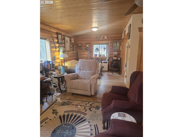 64276 TAMARACK Rd, Lostine, OR 97857