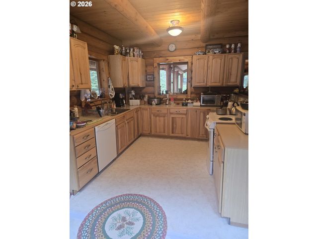 64276 TAMARACK Rd, Lostine, OR 97857