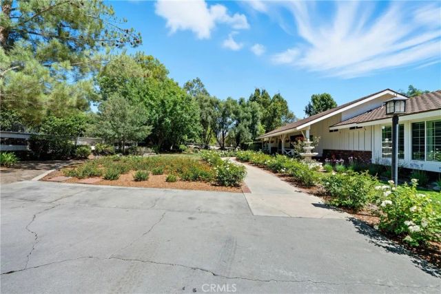 30605 De Portola Road, Temecula, CA 92592