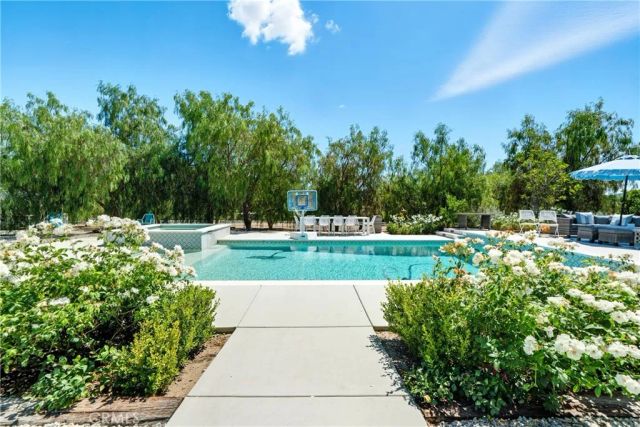 30605 De Portola Road, Temecula, CA 92592