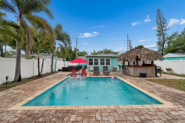 117 41ST AVENUE NE, St Petersburg, FL 33703