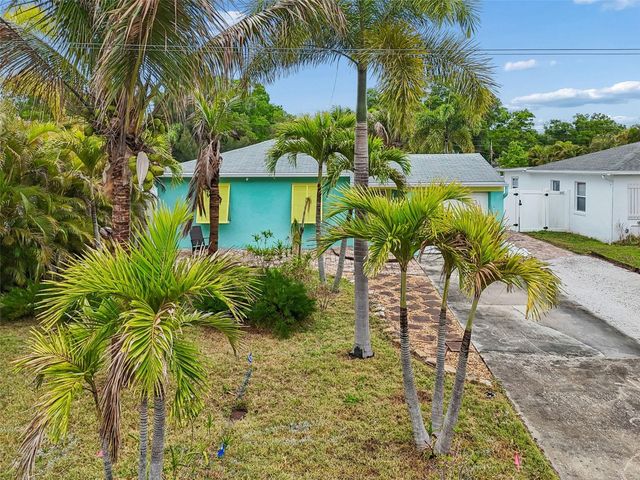 117 41ST AVENUE NE, St Petersburg, FL 33703