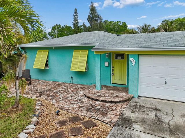 117 41ST AVENUE NE, St Petersburg, FL 33703