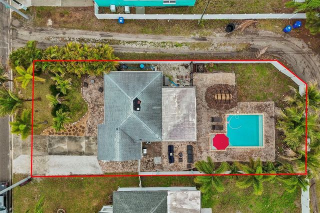 117 41ST AVENUE NE, St Petersburg, FL 33703