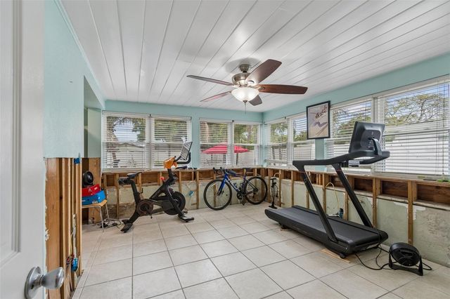 117 41ST AVENUE NE, St Petersburg, FL 33703