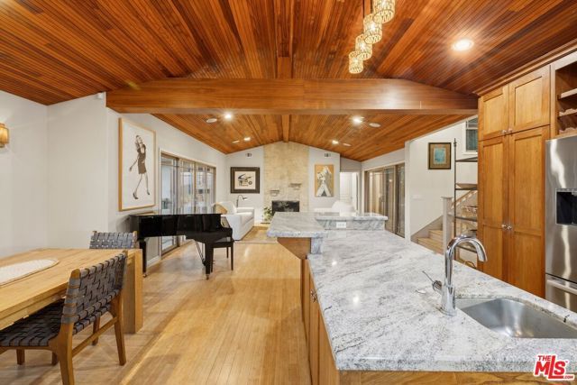 20634 Medley Lane, Topanga (los Angeles), CA 90290