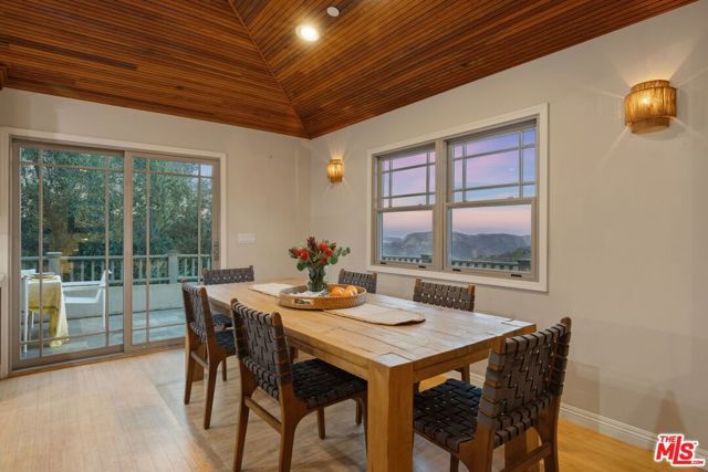 20634 Medley Lane, Topanga (los Angeles), CA 90290