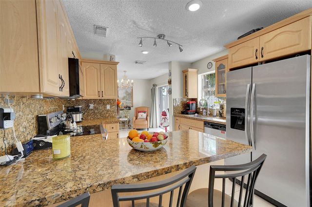 15150 SW 49th St, Miramar, FL 33027