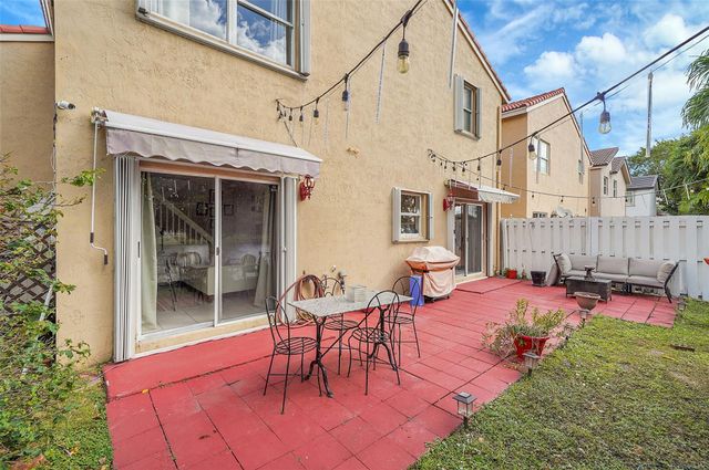 15150 SW 49th St, Miramar, FL 33027