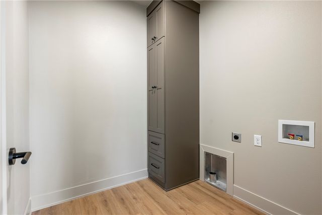 30 Lyndhurst Drive, Bella Vista, AR 72714