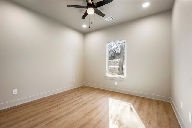 30 Lyndhurst Drive, Bella Vista, AR 72714