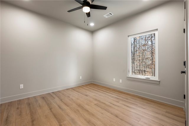 30 Lyndhurst Drive, Bella Vista, AR 72714