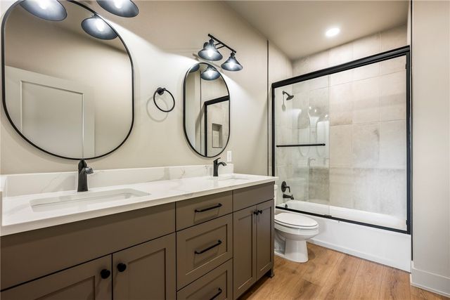 30 Lyndhurst Drive, Bella Vista, AR 72714