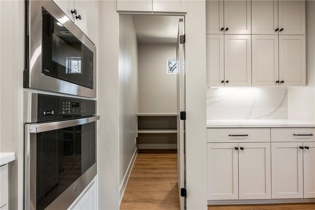 30 Lyndhurst Drive, Bella Vista, AR 72714