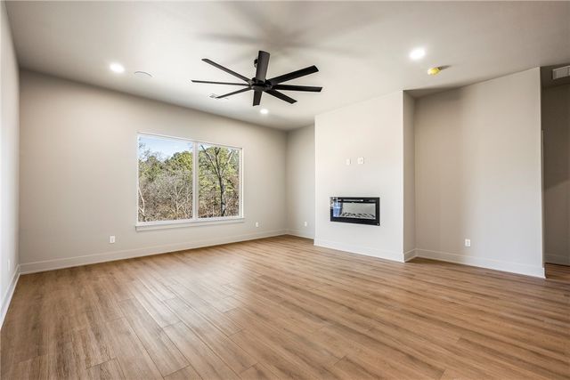 30 Lyndhurst Drive, Bella Vista, AR 72714