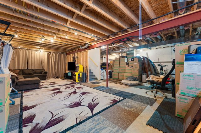 1167 Kinner Drive, Chesterton, IN 46304