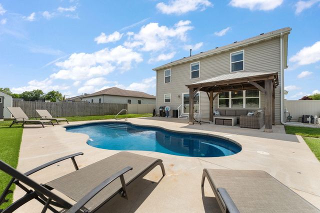 1167 Kinner Drive, Chesterton, IN 46304