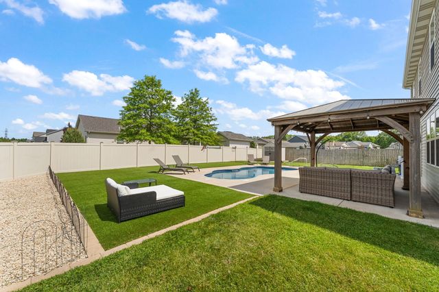 1167 Kinner Drive, Chesterton, IN 46304