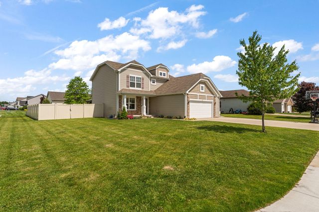 1167 Kinner Drive, Chesterton, IN 46304